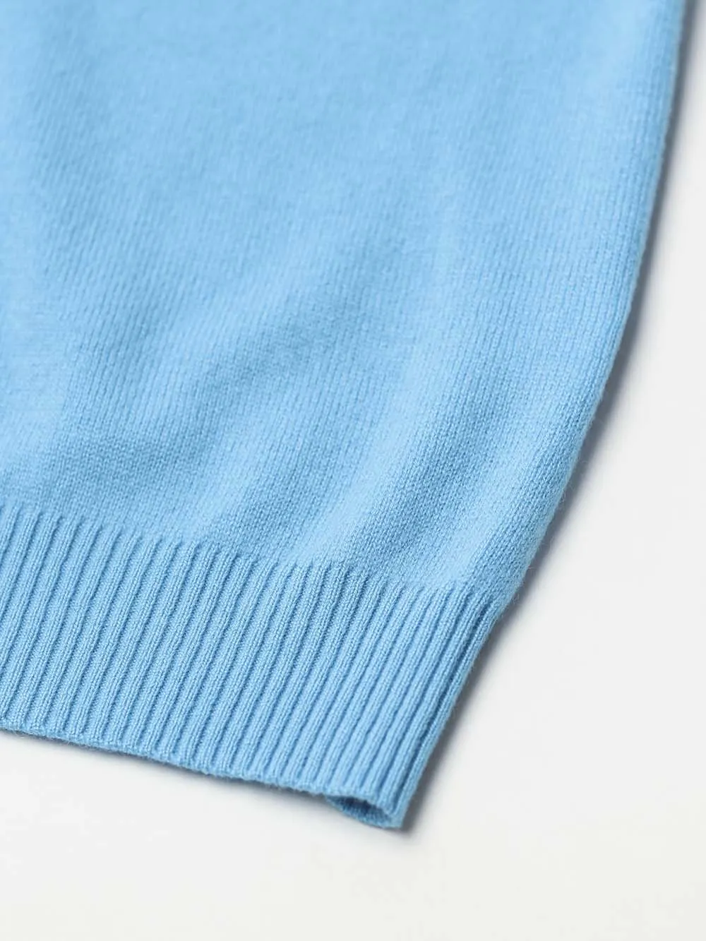 100% Mongolian Cashmere Scoop Neck Sweater
