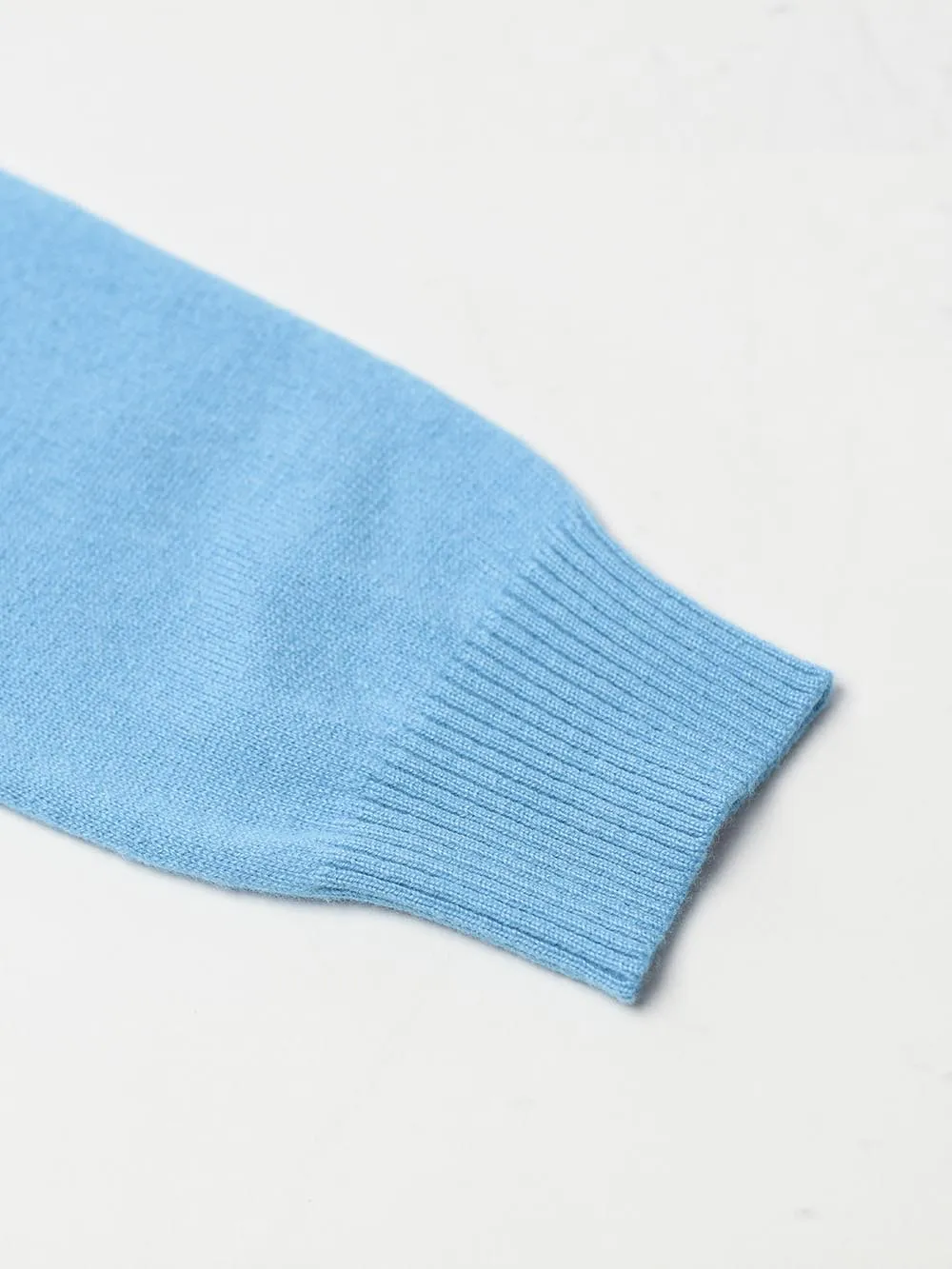 100% Mongolian Cashmere Scoop Neck Sweater