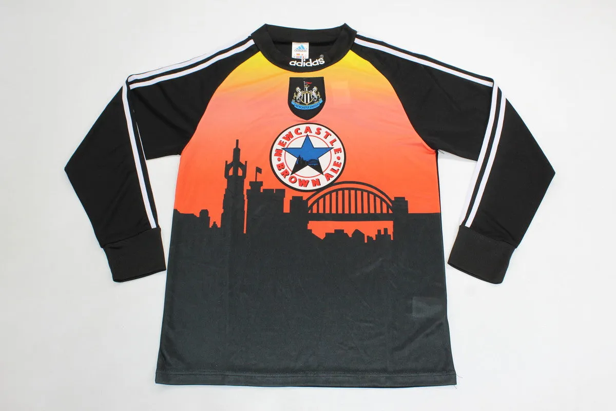 1996 - 1997 Newcastle Goalkeeper - Retro Jersey