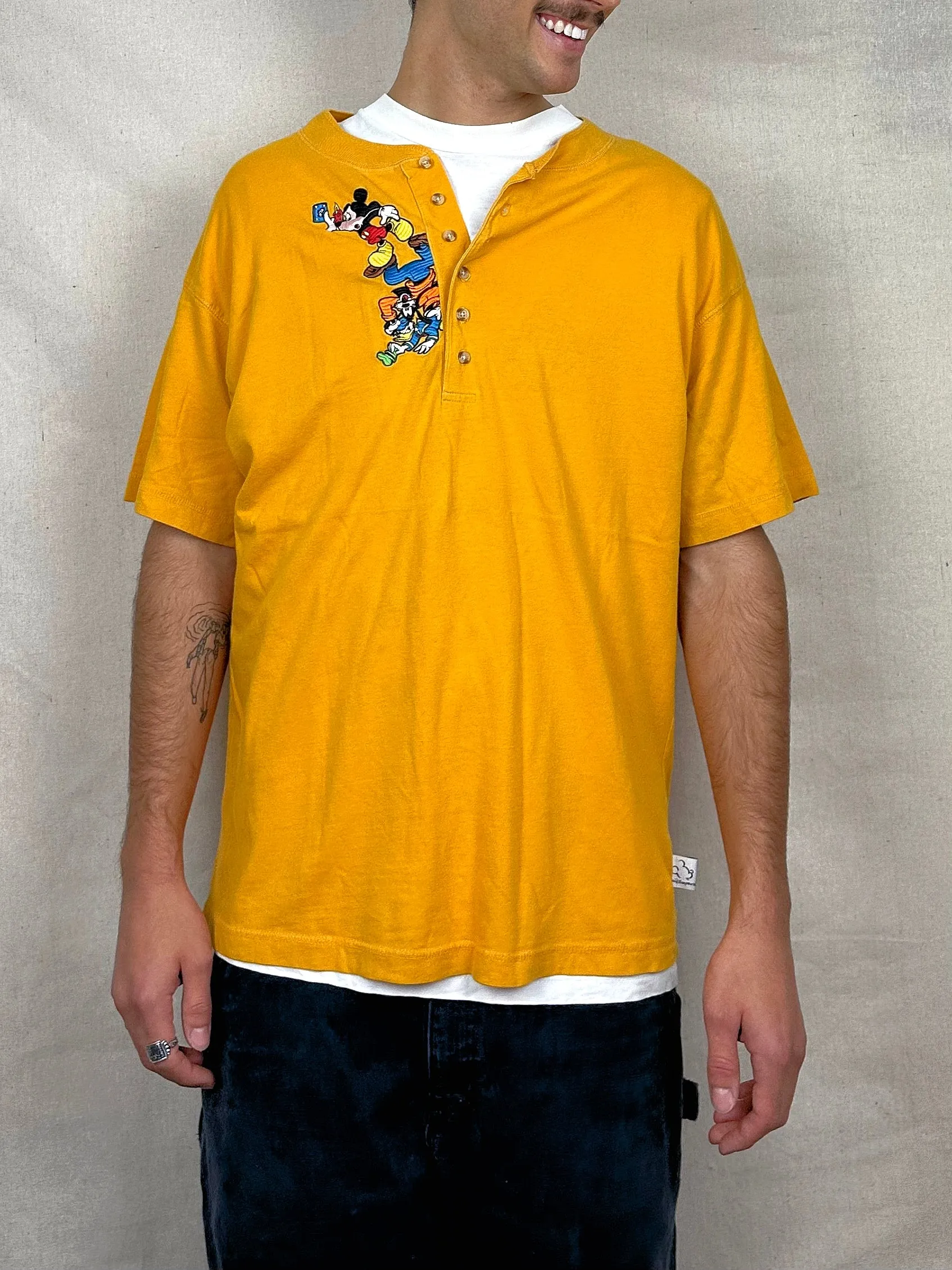 90's Disney Mickey Mouse Embroidered Vintage T-Shirt Size M-L