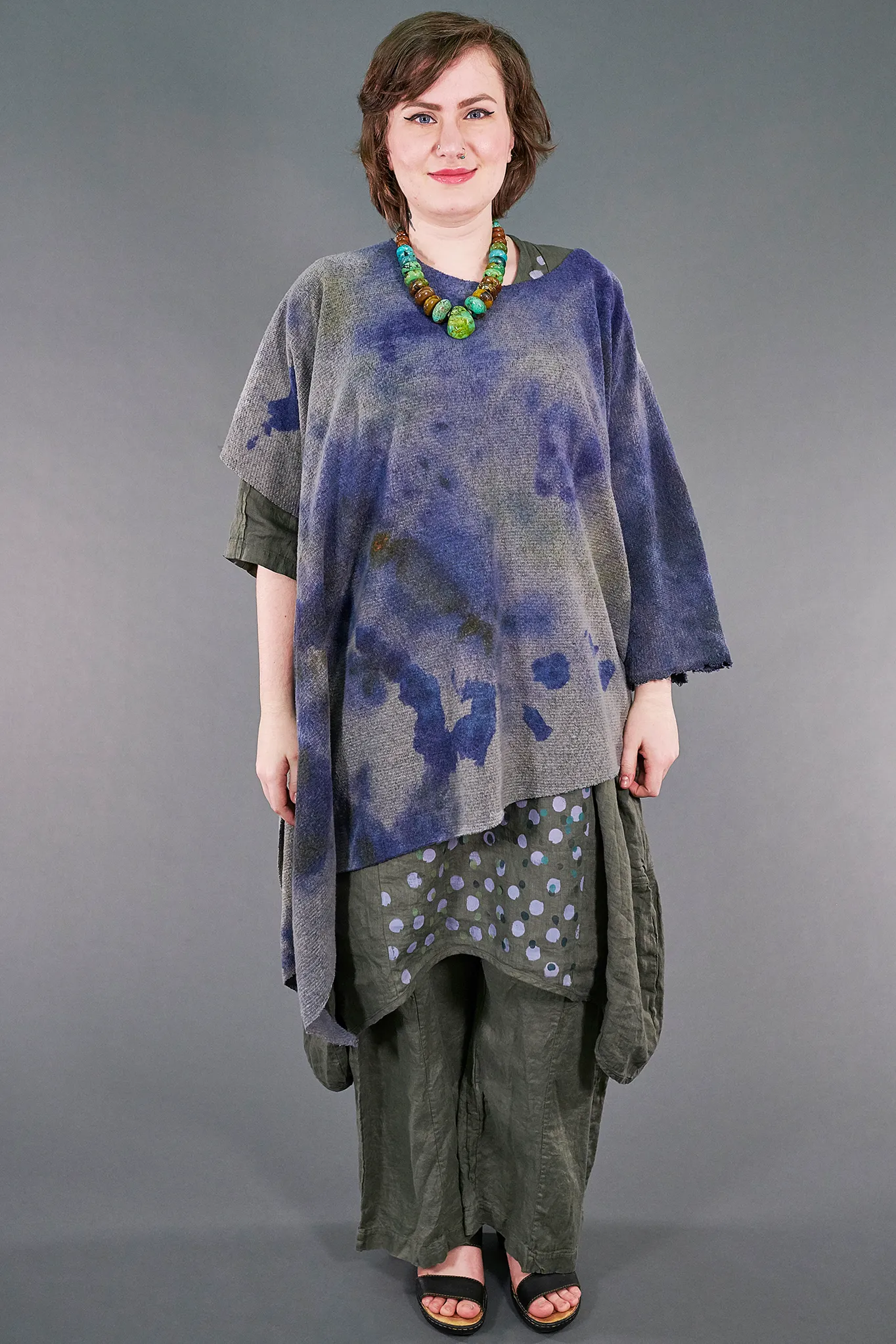 9521  Asymmetric Sweater Ocean-U