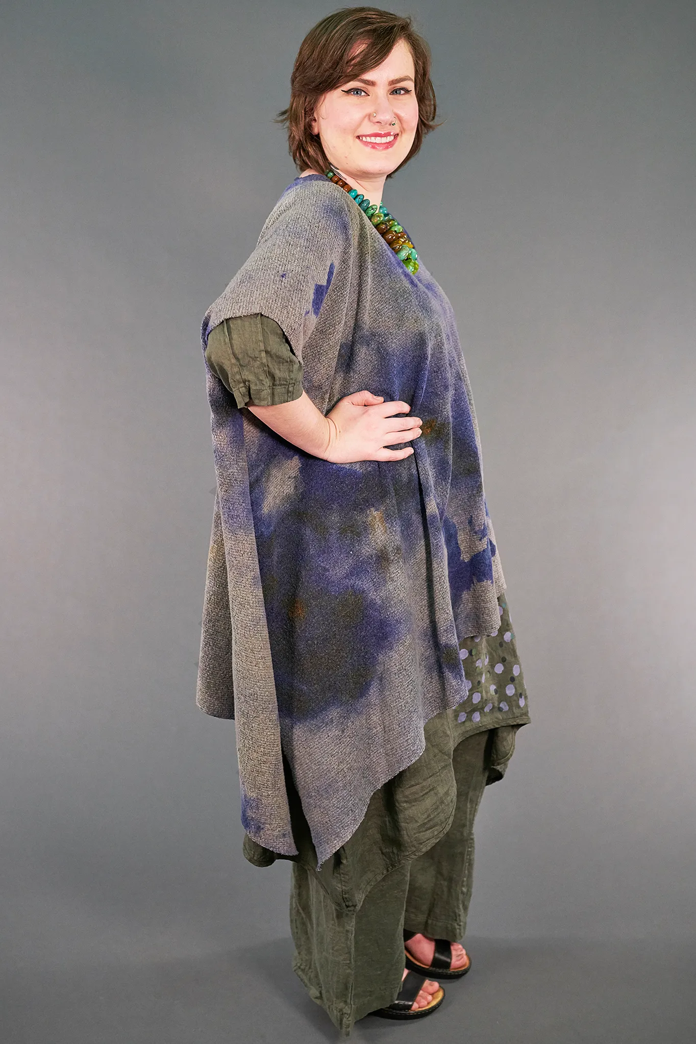 9521  Asymmetric Sweater Ocean-U