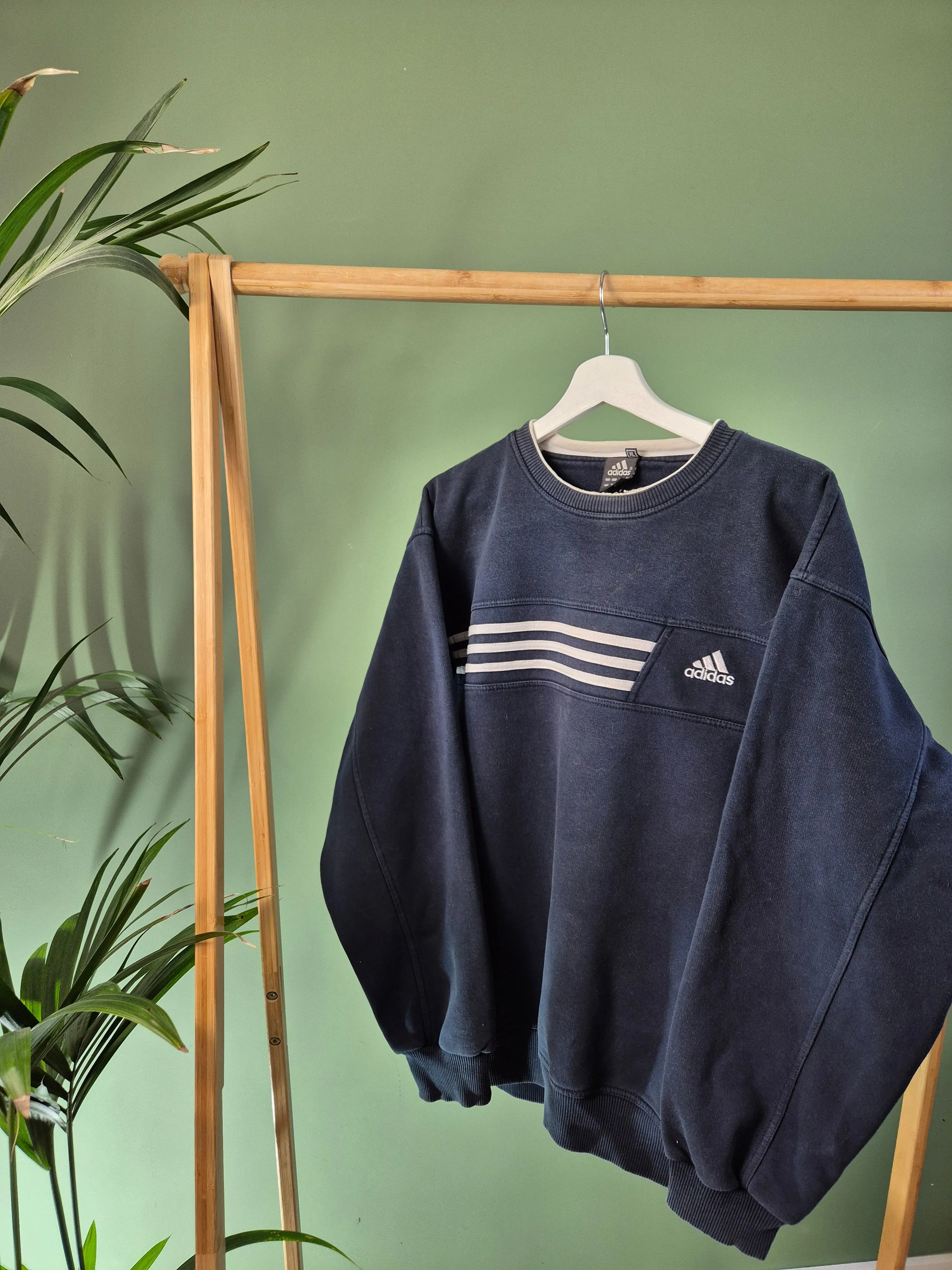 Adidas sweater maat L