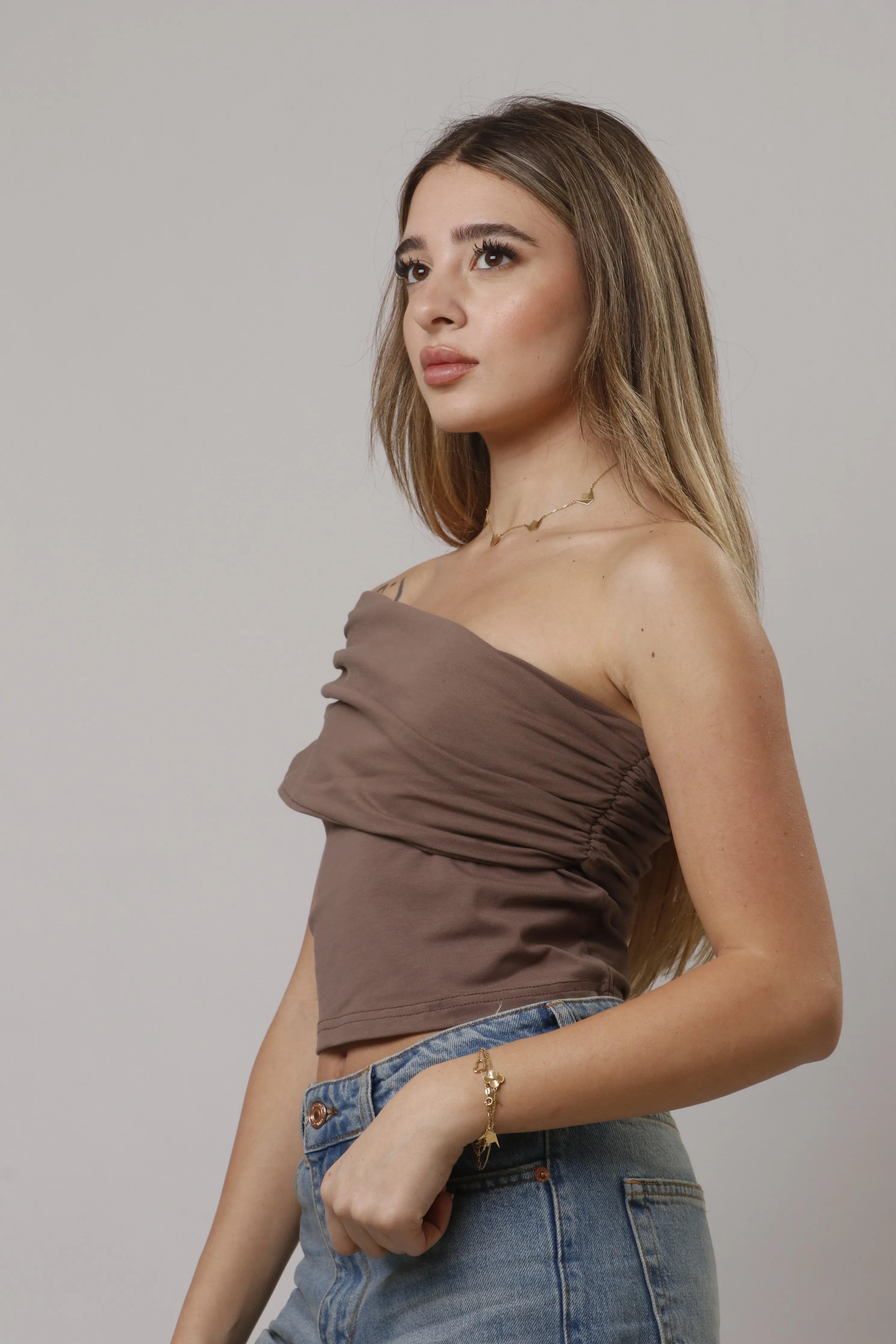 Asymmetric off shoulder top
