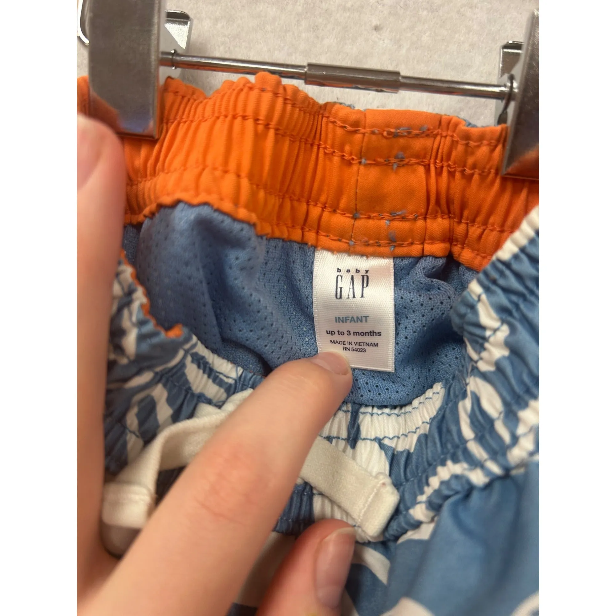 Baby Boys Gap Hawaiian Print Swim Shorts Size 0-3 Months Elastic Waist & Pockets Polyester Blue & White #6595
