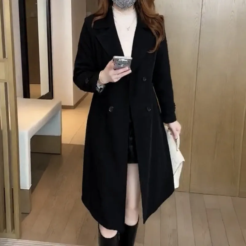 Belinda™ | Timelessly Elegant Trench Coat