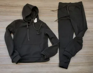 Carly set black