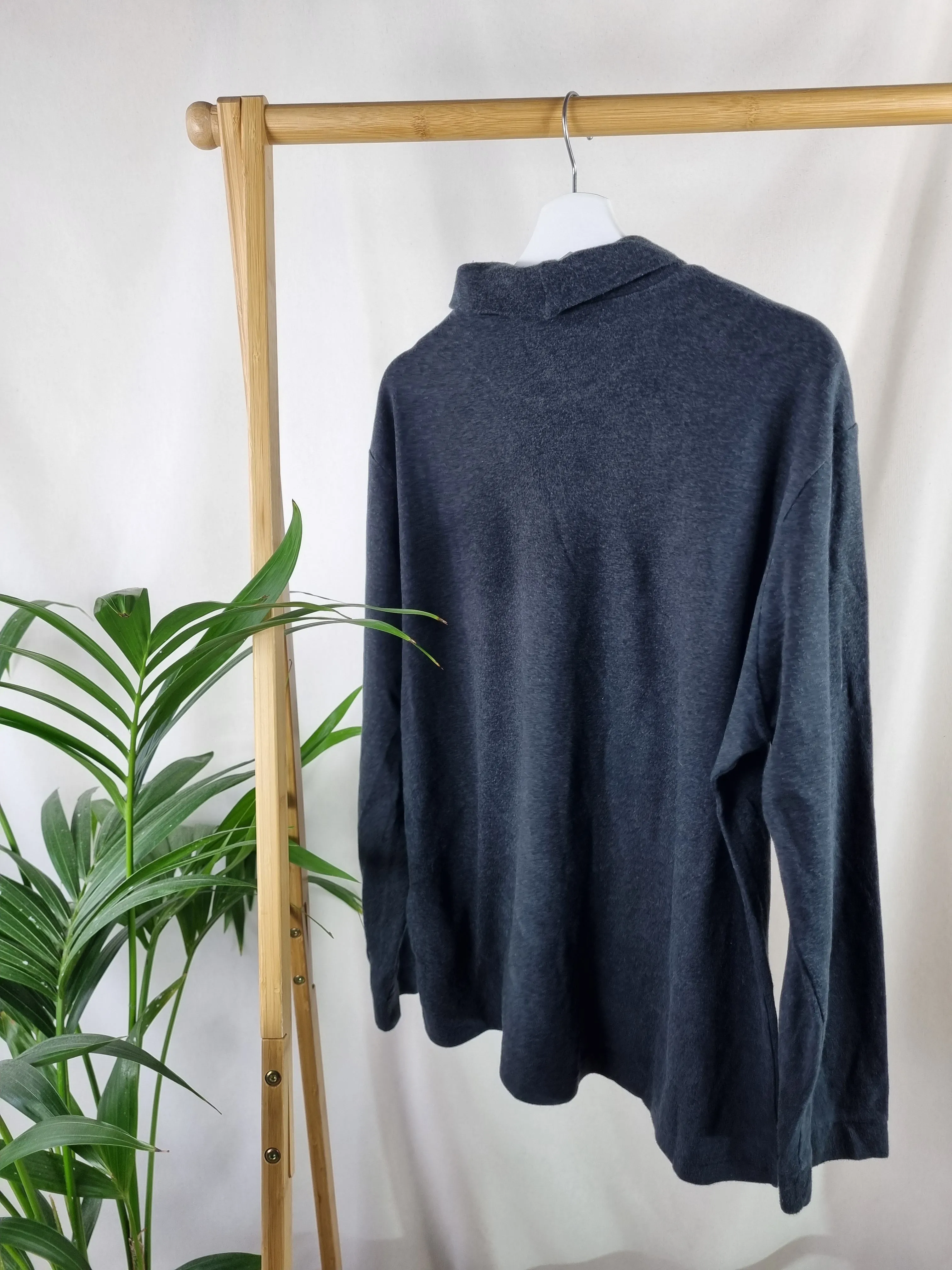Hugo Boss opstaande kraag dunne sweater maat M