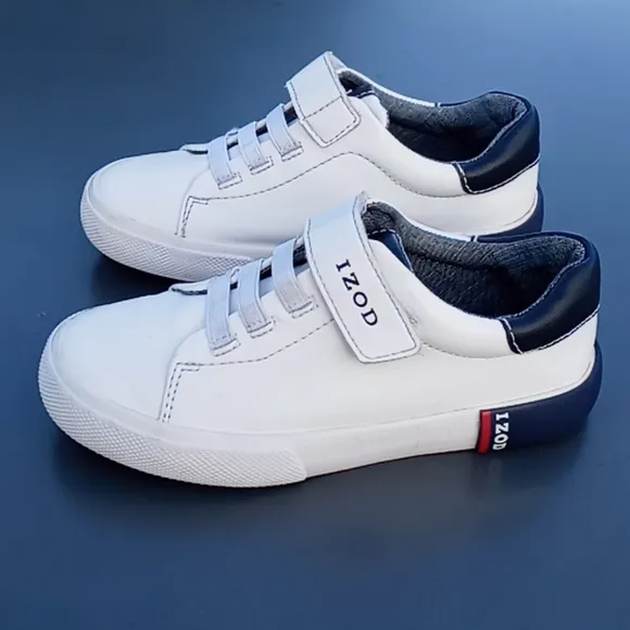 IZOD Idis Toddler Leather Athletic shoe