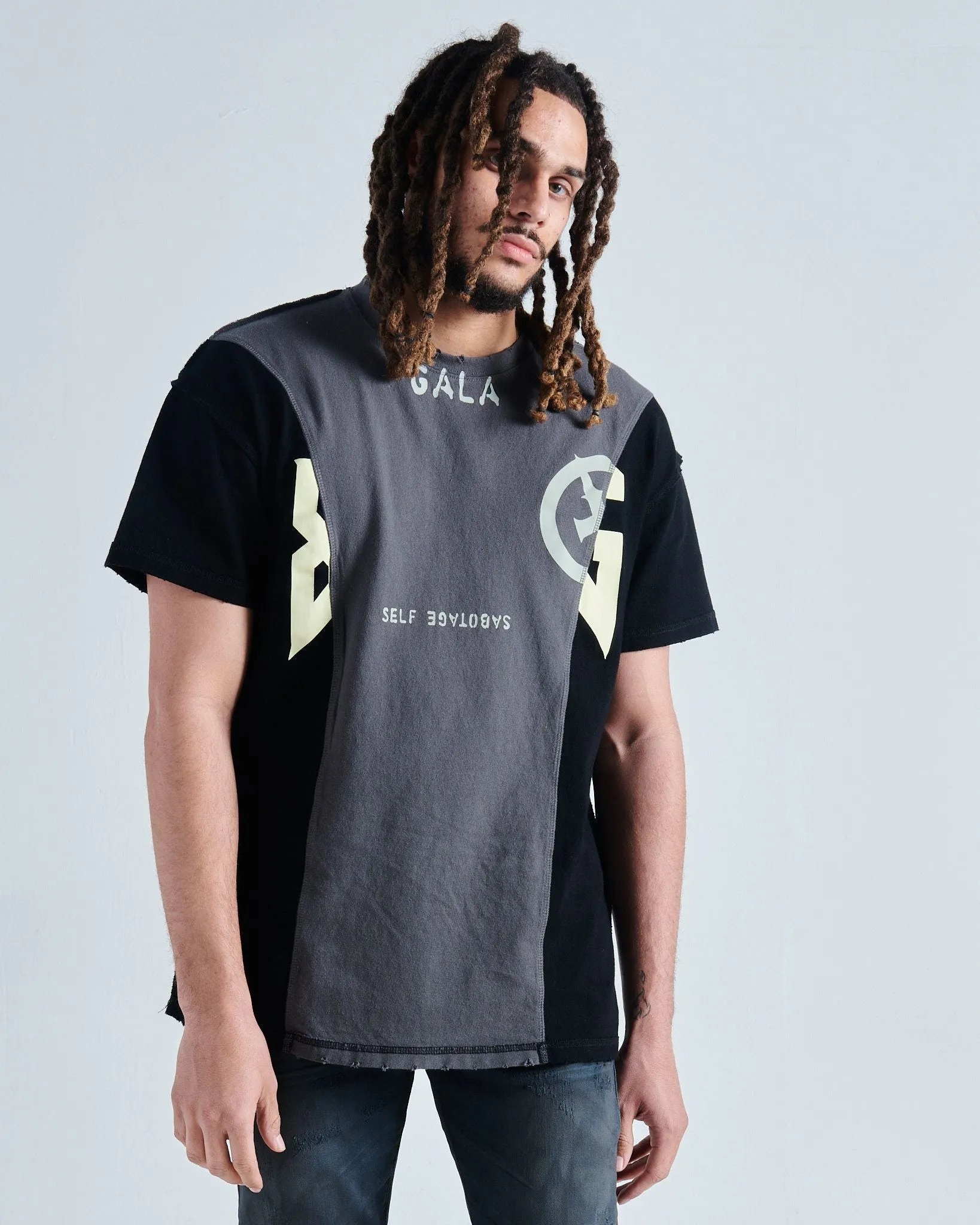 JUXTA TEE (CHARCOAL/BLACK)