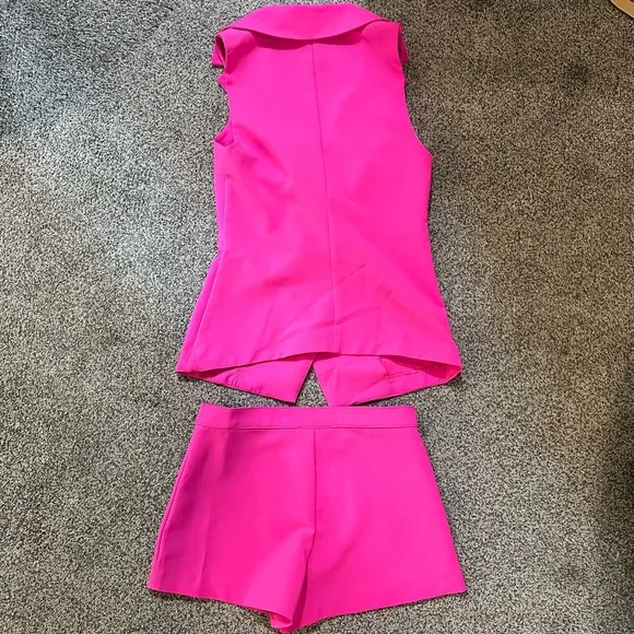 KARLIE- Vibrant Pink Sleeveless Blazer and Shorts Set