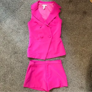KARLIE- Vibrant Pink Sleeveless Blazer and Shorts Set