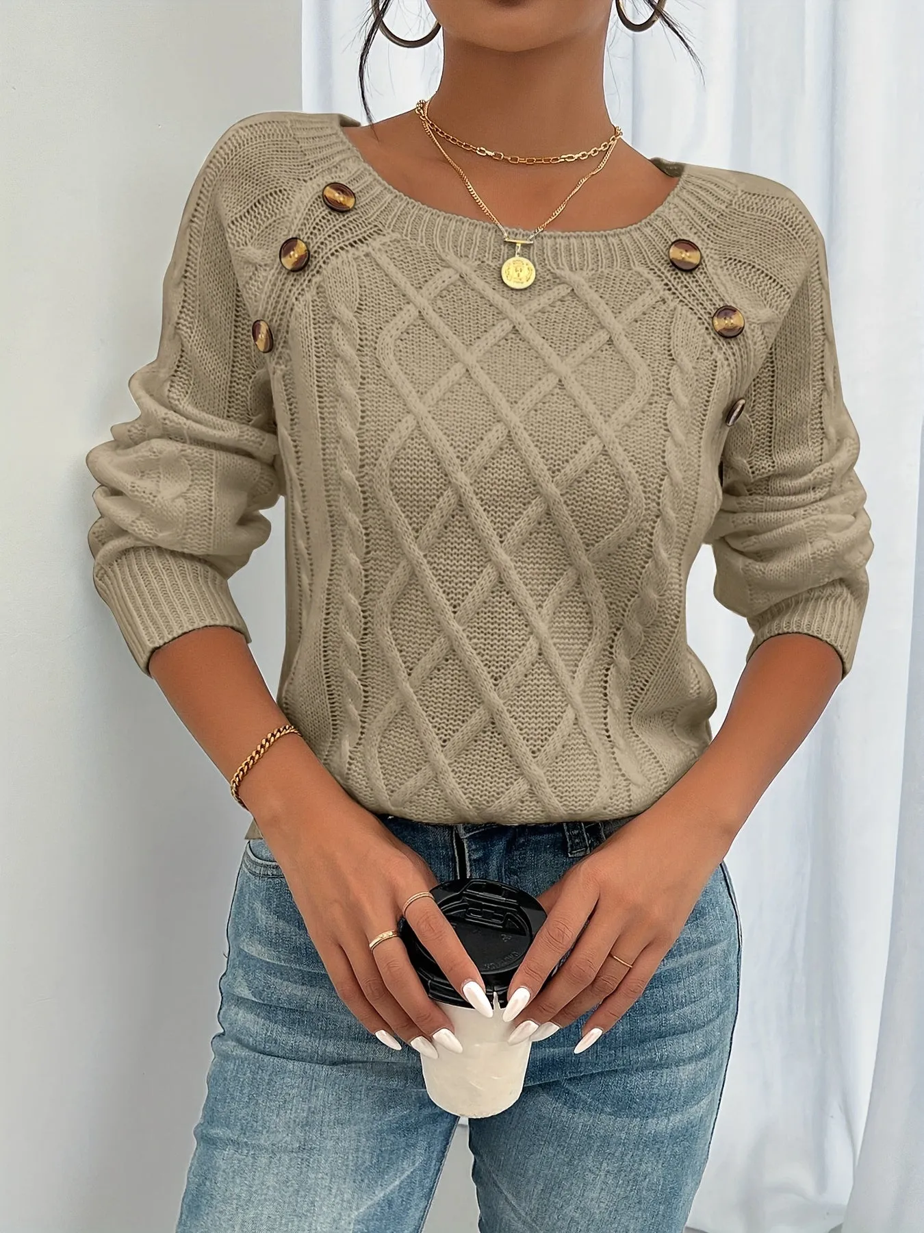 Lelia - Elegant and Cozy Pullover