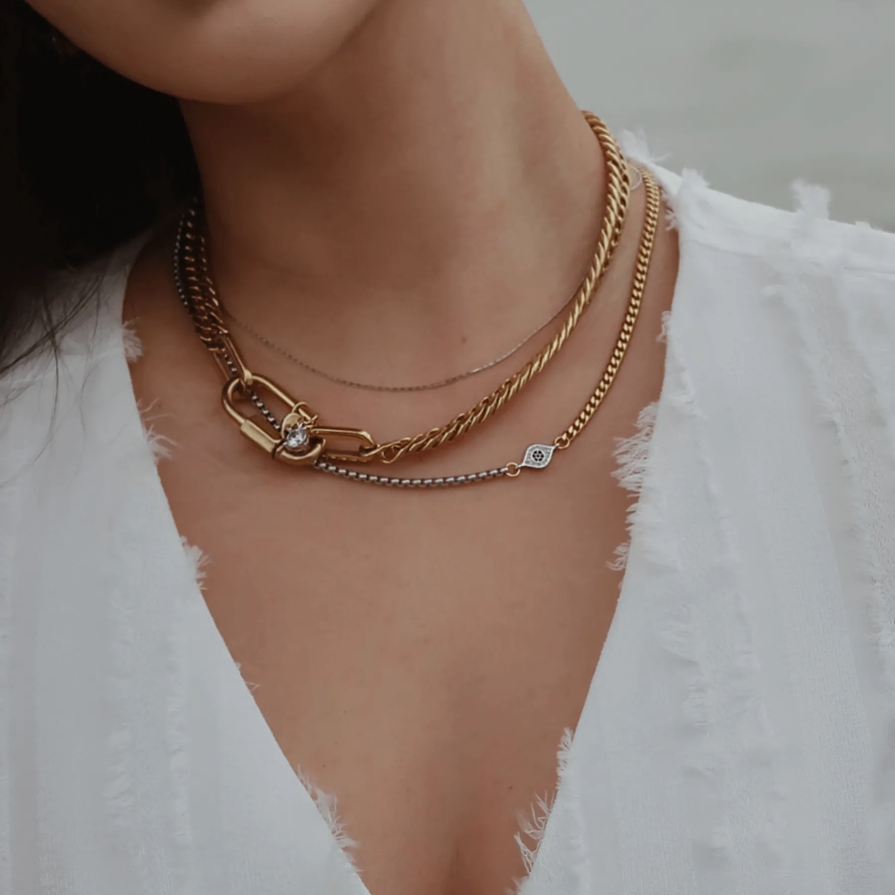 MAYA LAYERED NECKLACE SET
