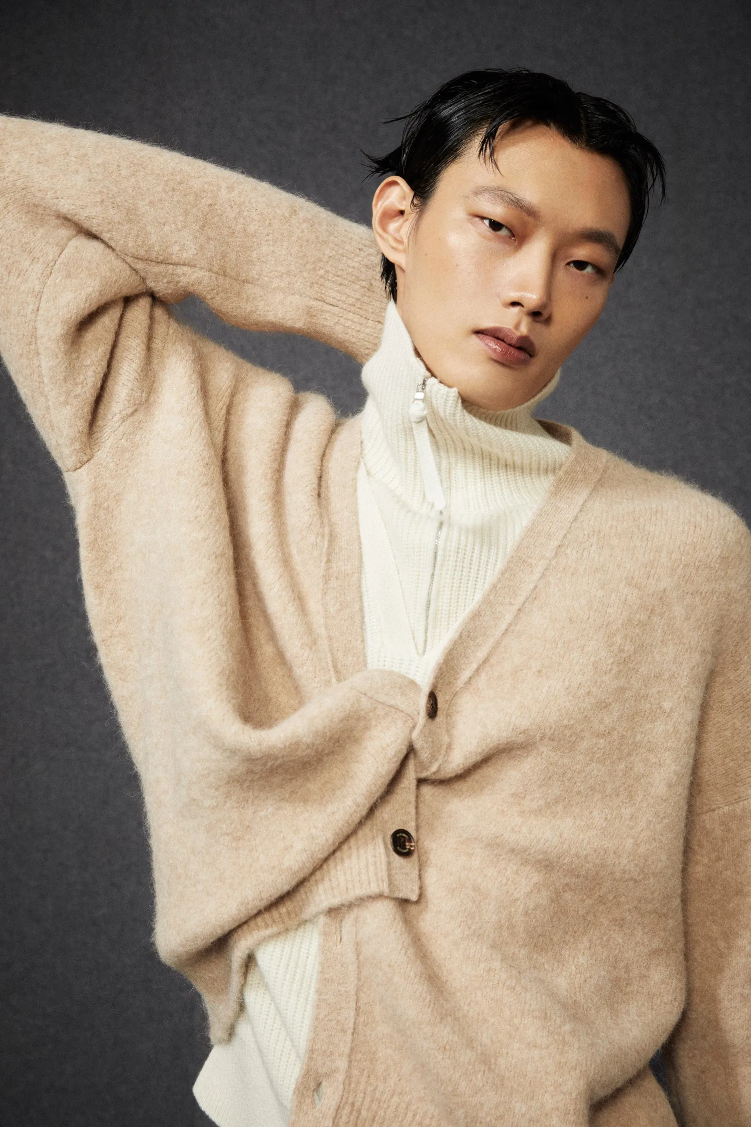Men Ribbed Half-Zip Sweater