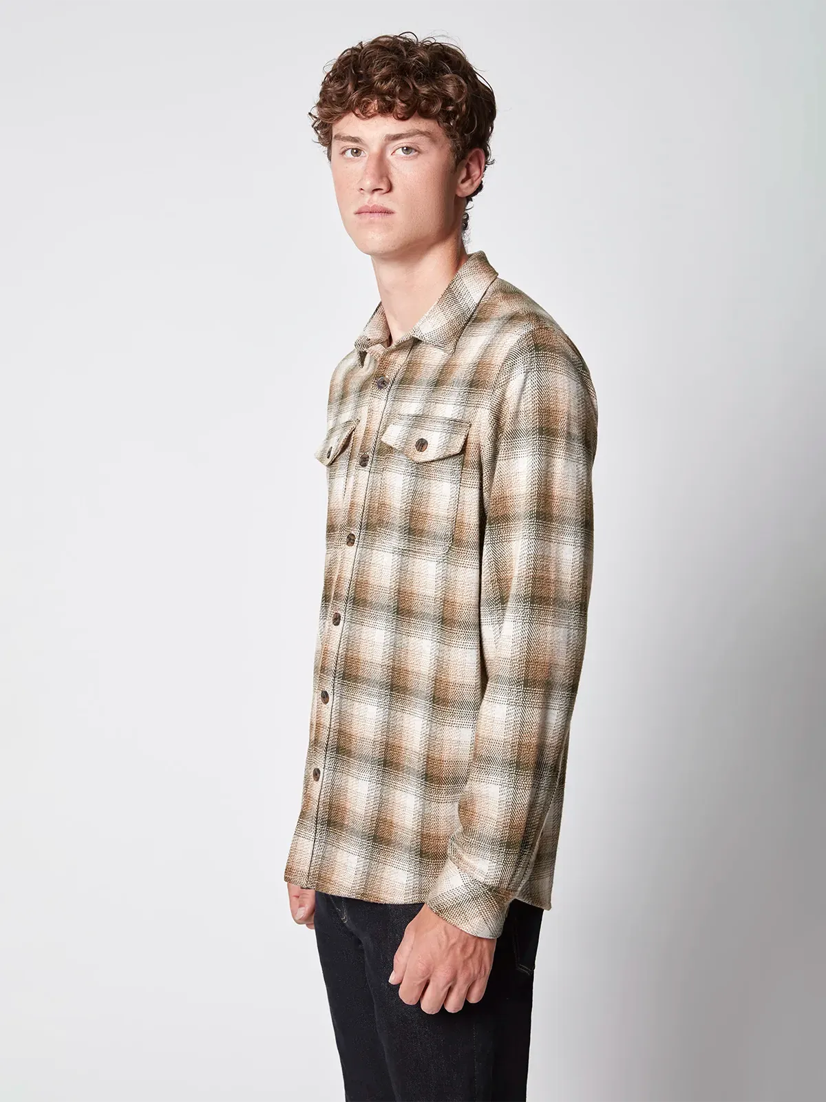 Men's Long Sleeve Plaid Button-up Shirt
