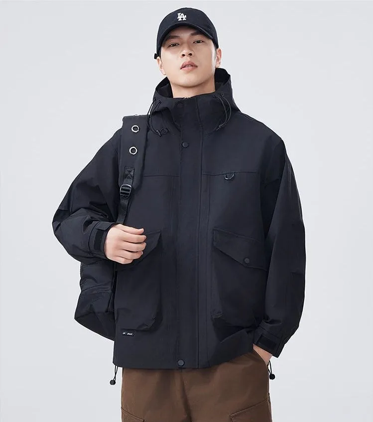 Men's Windproof Raincoat with Flap Pockets and Easy-to-Clean Fabric