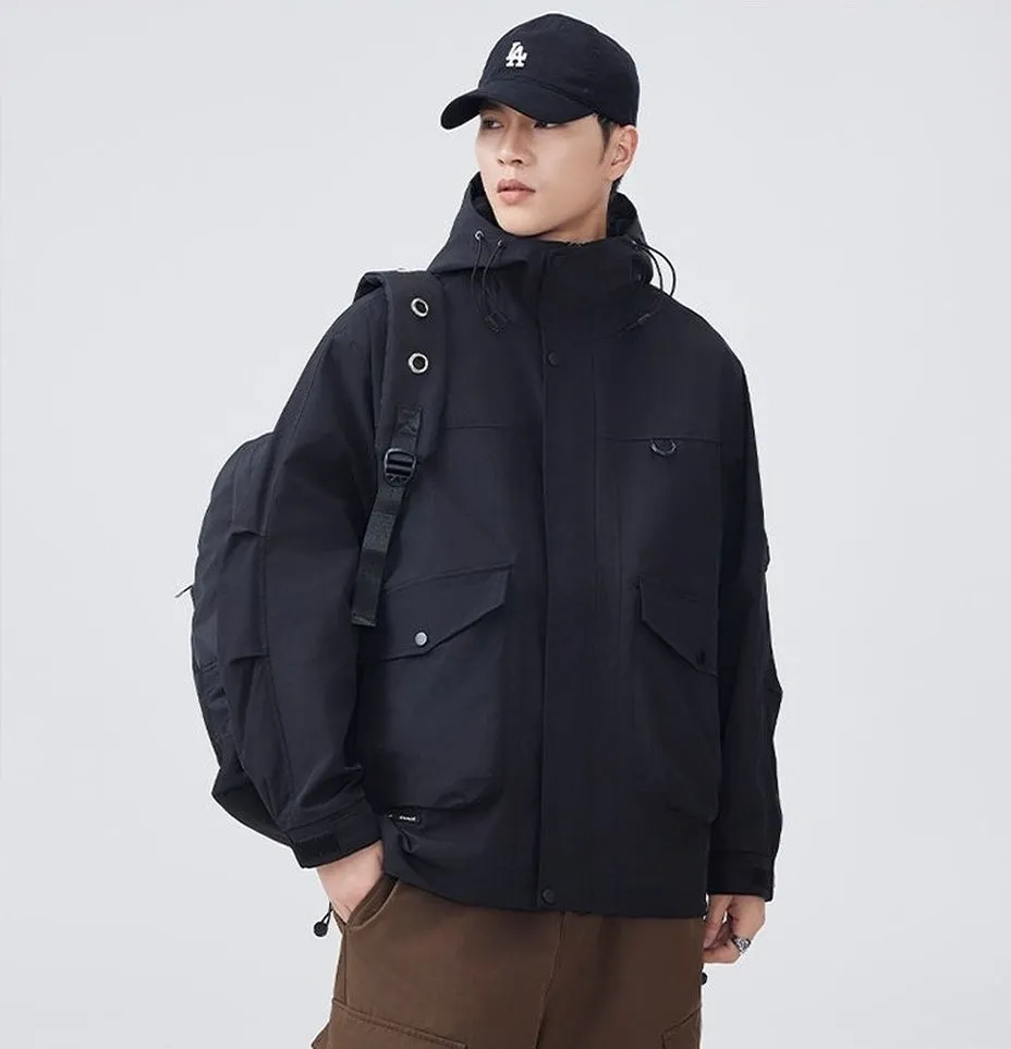 Men's Windproof Raincoat with Flap Pockets and Easy-to-Clean Fabric
