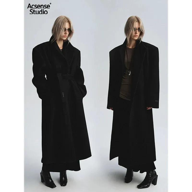 Minimalist Wool Silhouette Coat