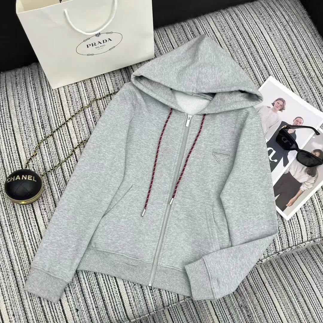 New hooded jacket and shorts set