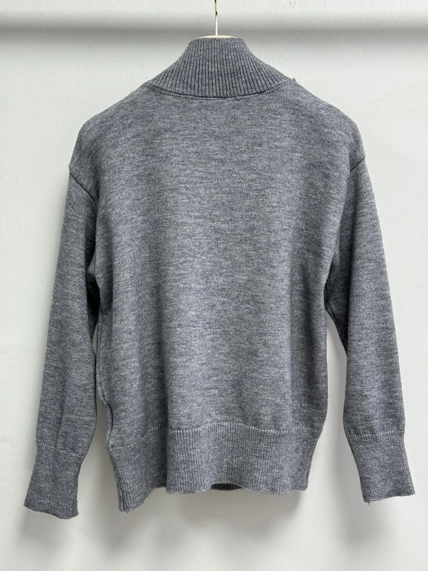 New Logo Wool Knit Long Sleeve
