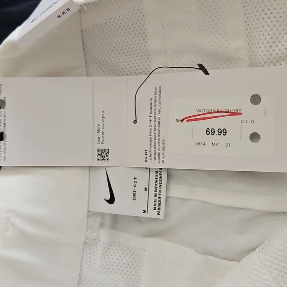 Nike ,NWT,Women's Dri-FIT Victory 5'' Golf Shorts,White,Medium