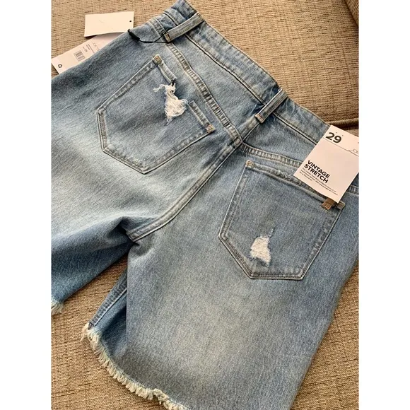 NWT JOE’S JEANS The Lara Ripped Denim Bermuda Shorts, Size 29