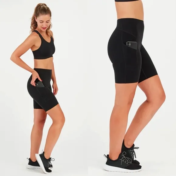 NWT Spanx Every Wear Bike Shorts With Pocket