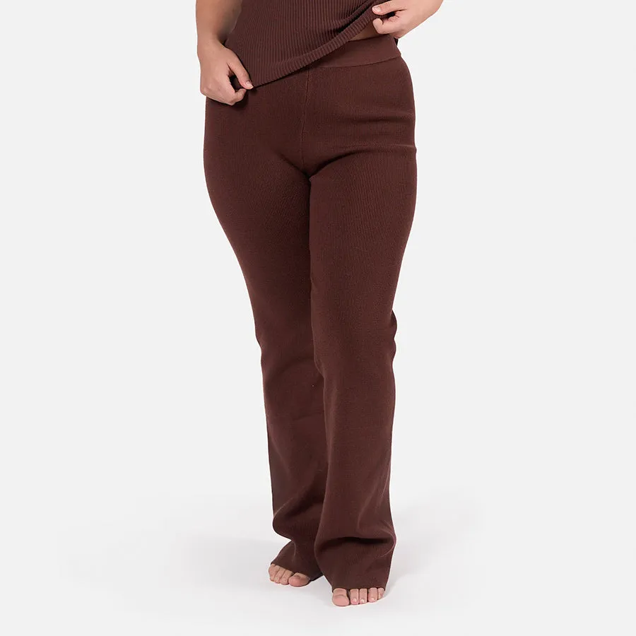 Pantalones acampanados tejidos
