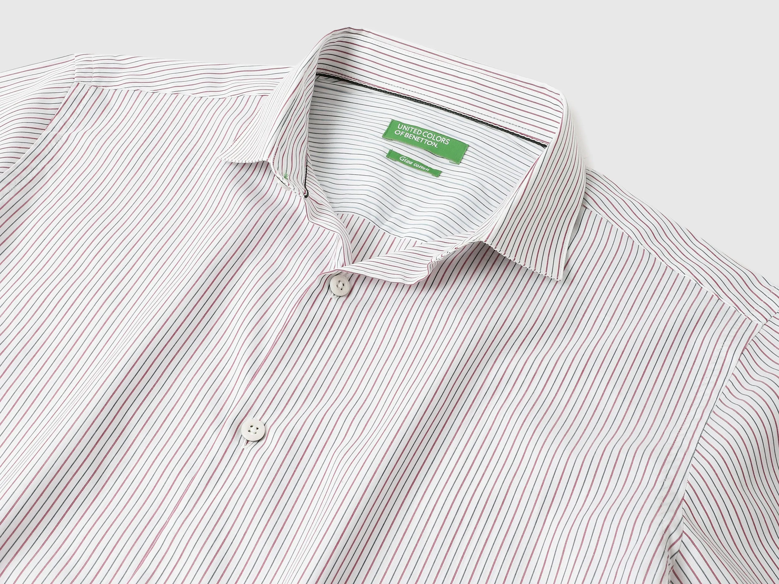 Regular Fit Cut Away Collar Striped Shirts