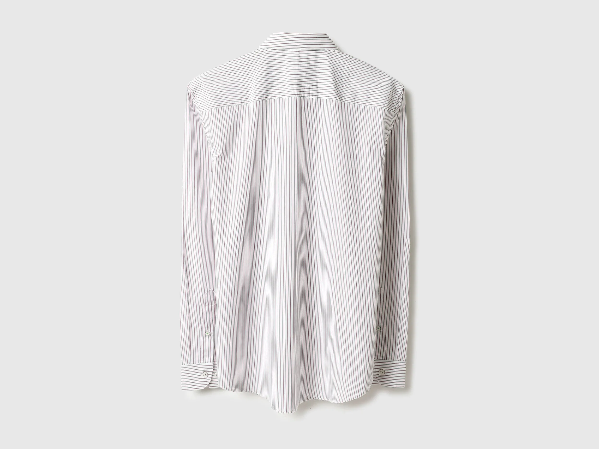 Regular Fit Cut Away Collar Striped Shirts