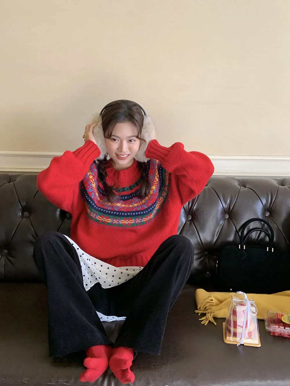 Retro crew neck knitted Sweater
