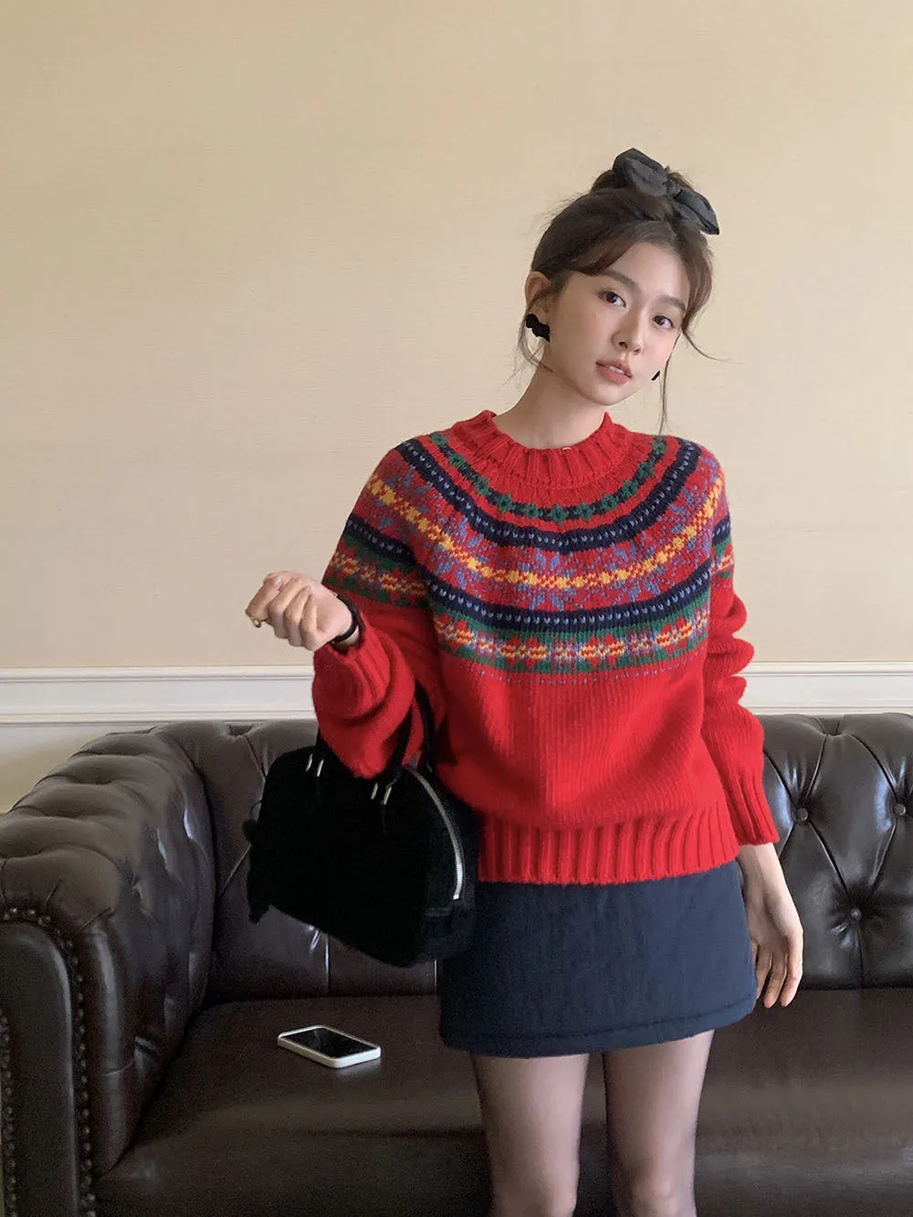 Retro crew neck knitted Sweater