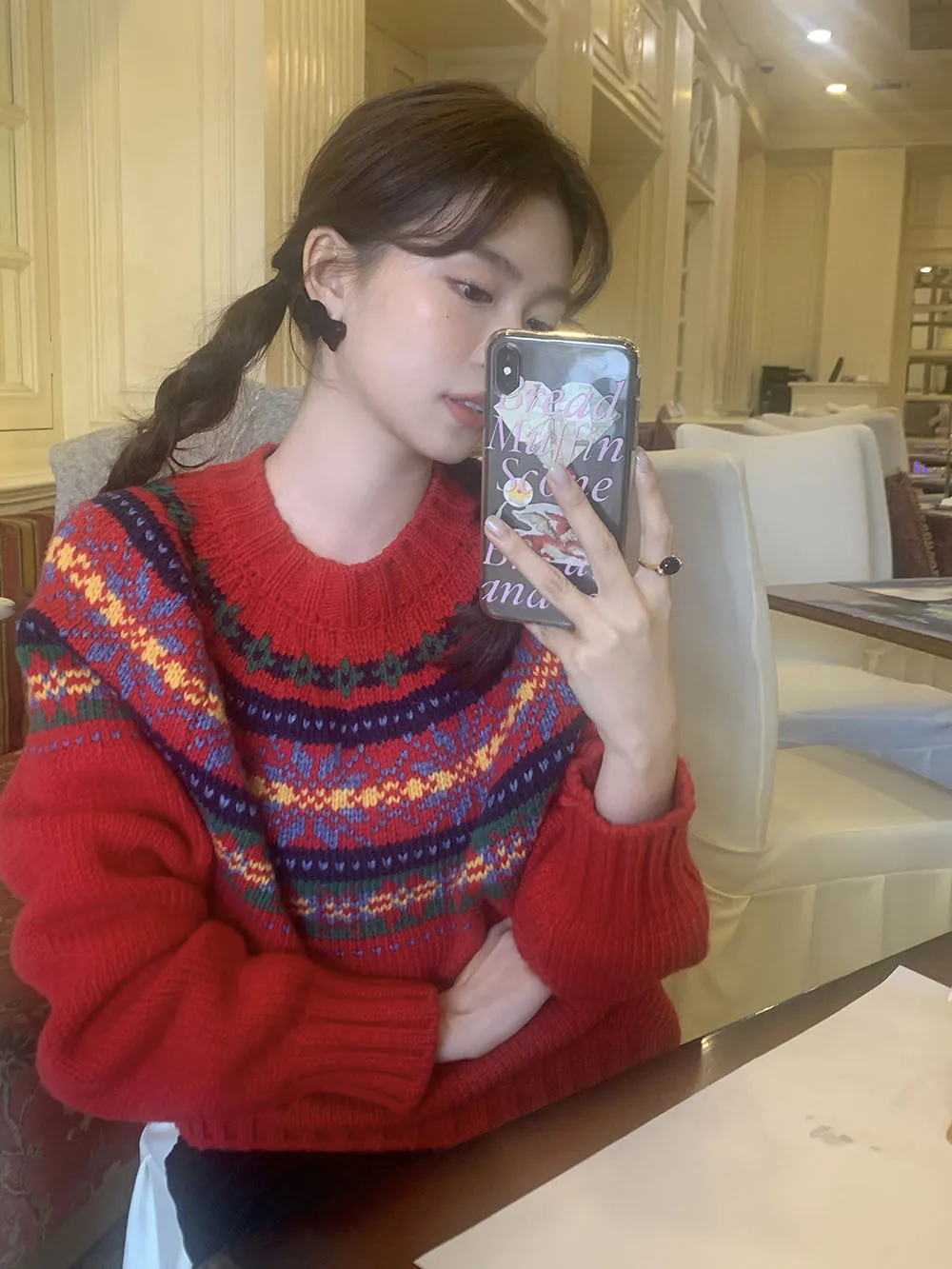 Retro crew neck knitted Sweater