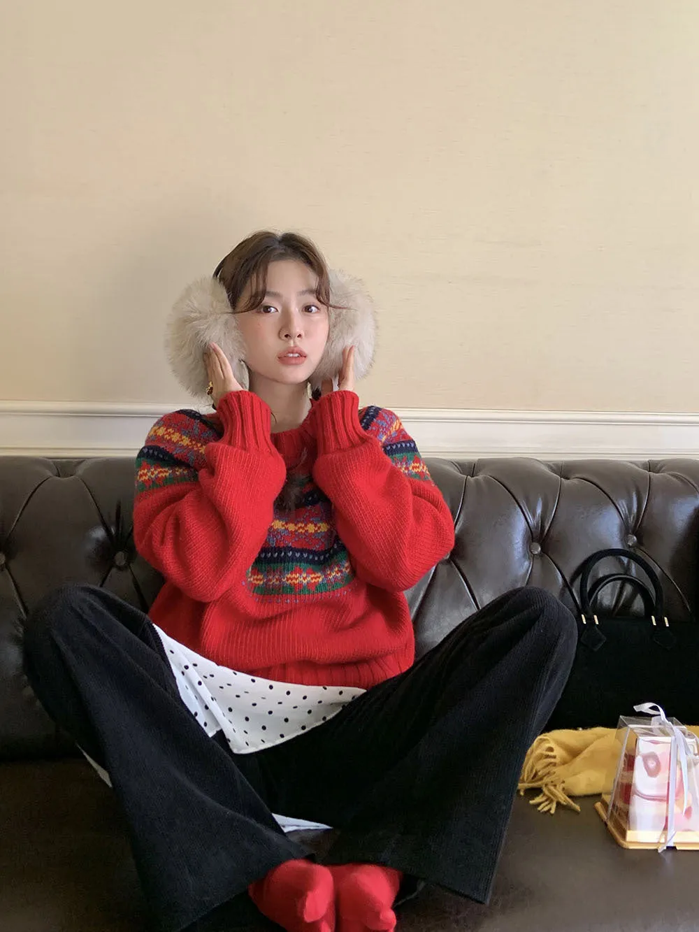 Retro crew neck knitted Sweater