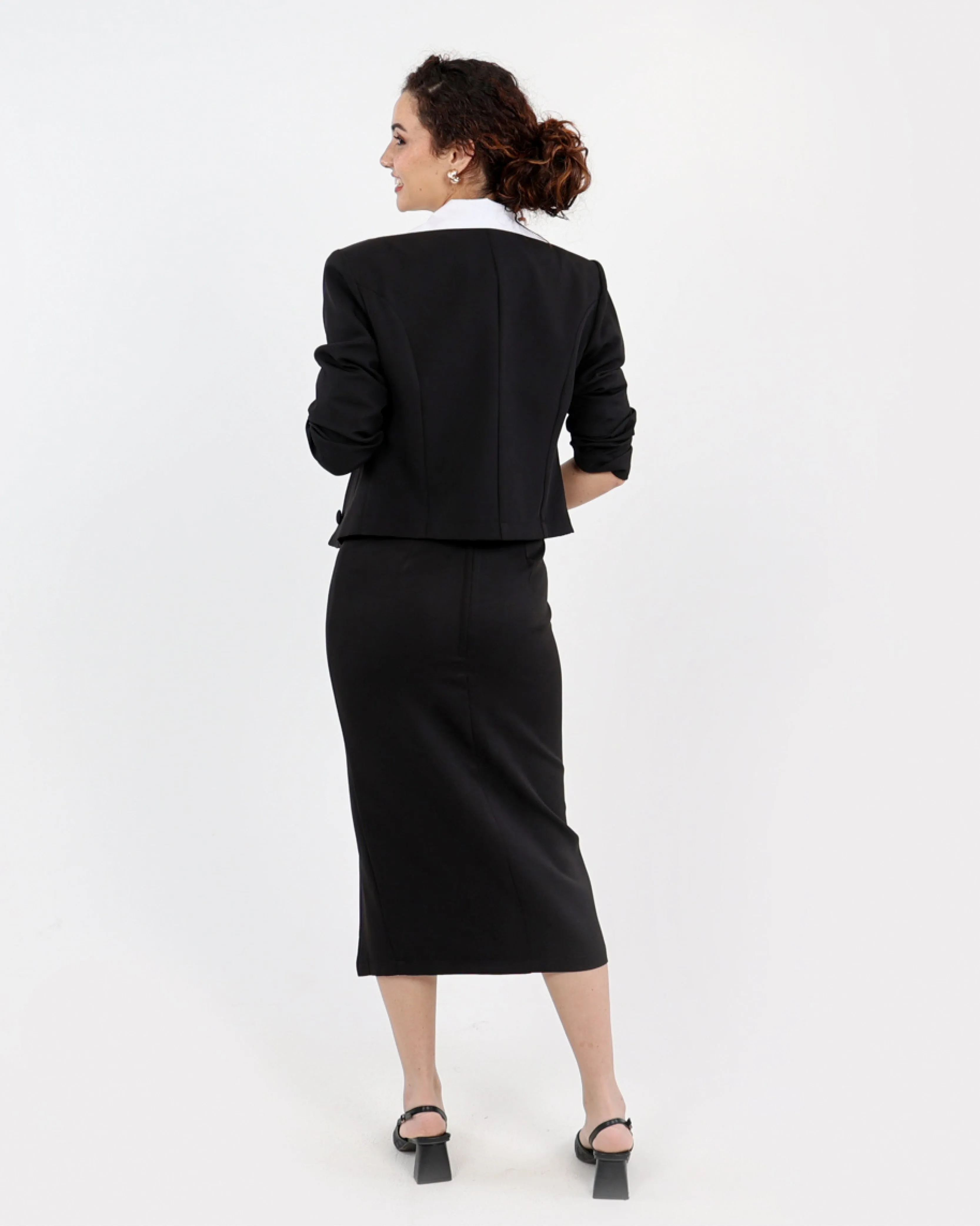 Round Neck Blazer
