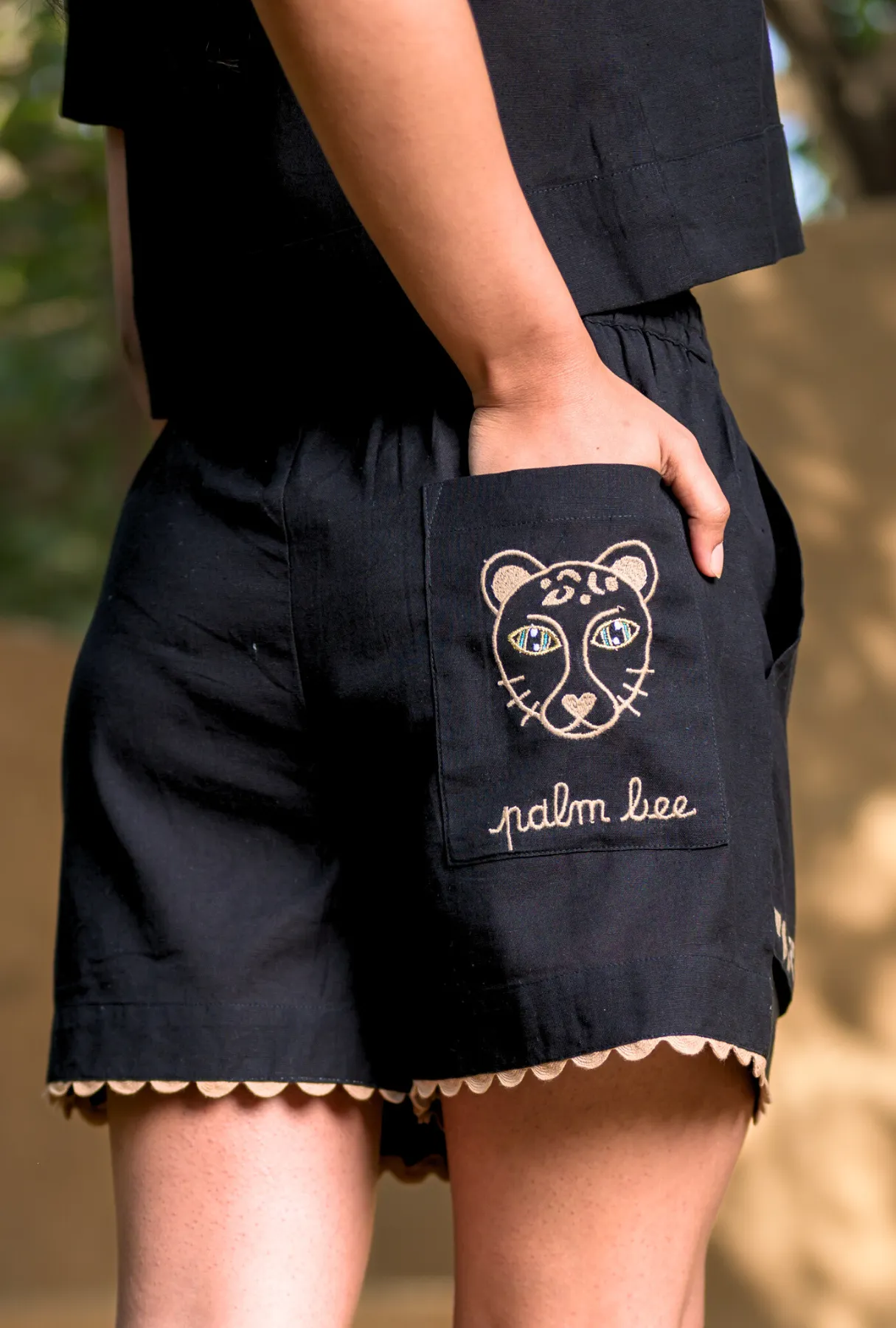 Sand & Sea Shorts – Wild Side - Onyx