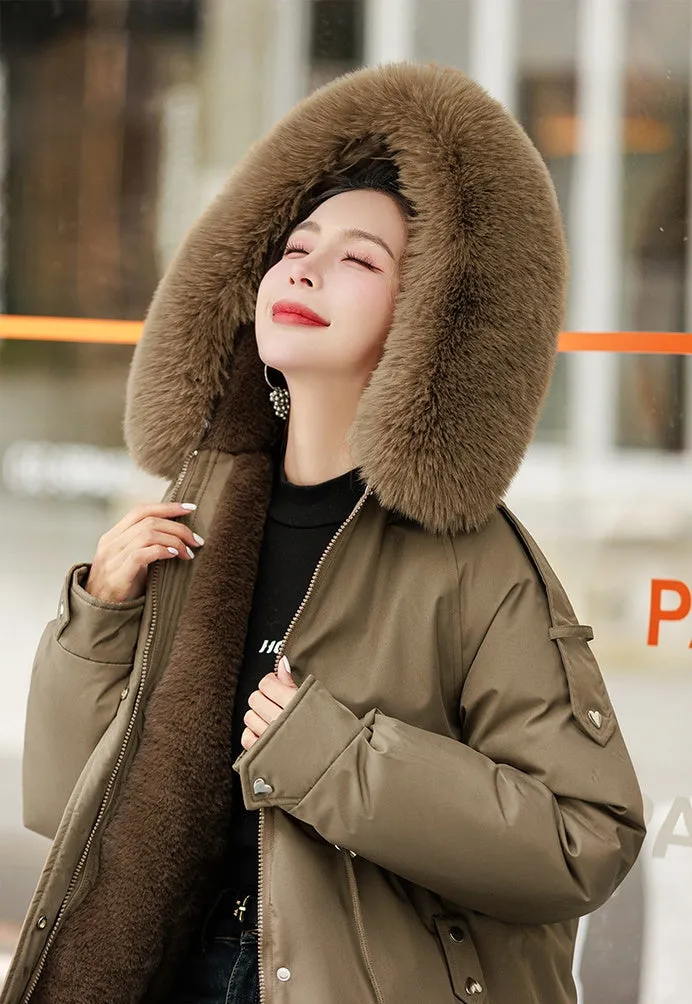 Solid Zip-Up Women's Parka Featuring Stain-Resistant and Easy-to-Clean Fabric