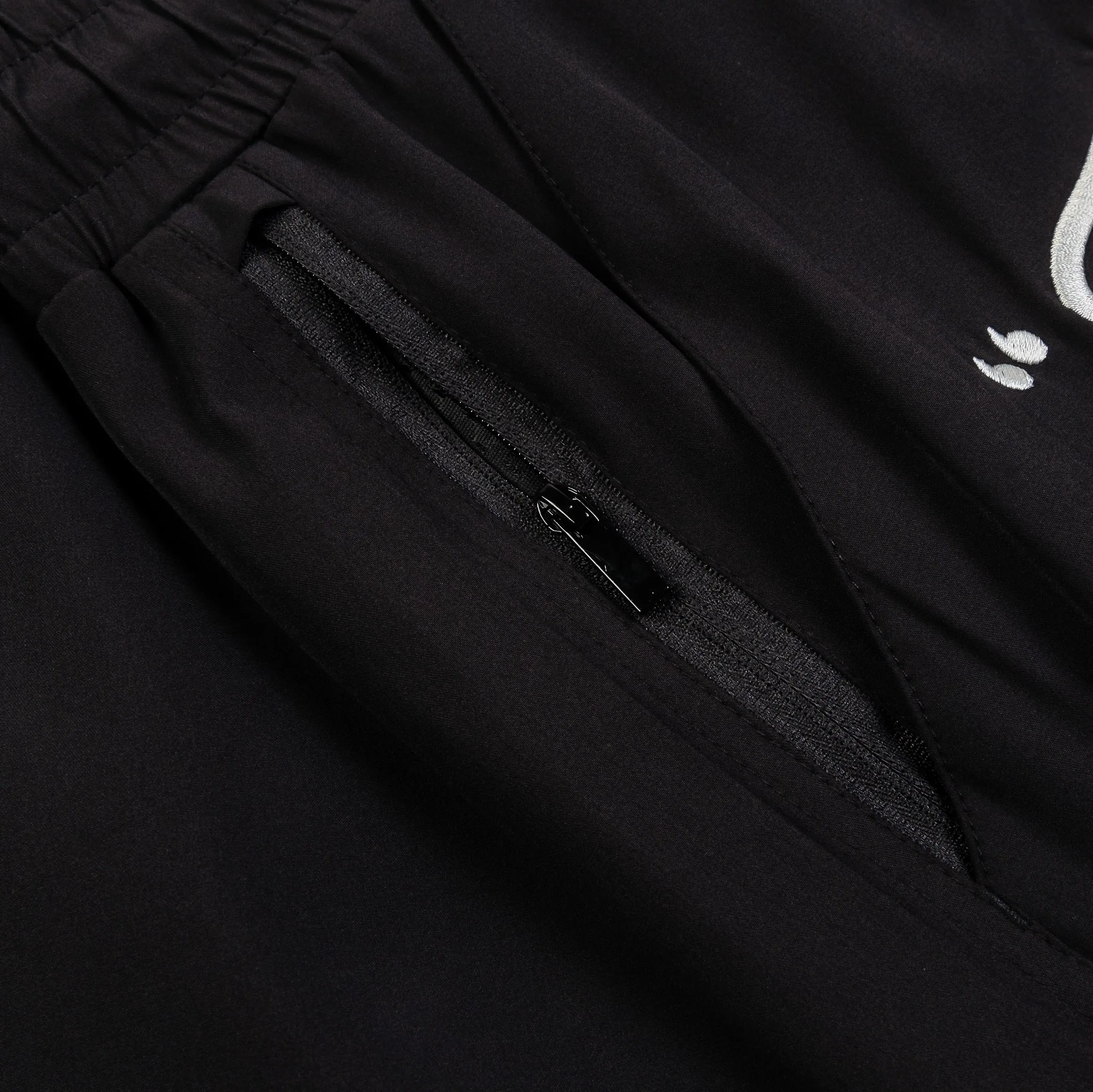 SP x Looney Tunes Running Hybrid Mens Shorts (Black/White)