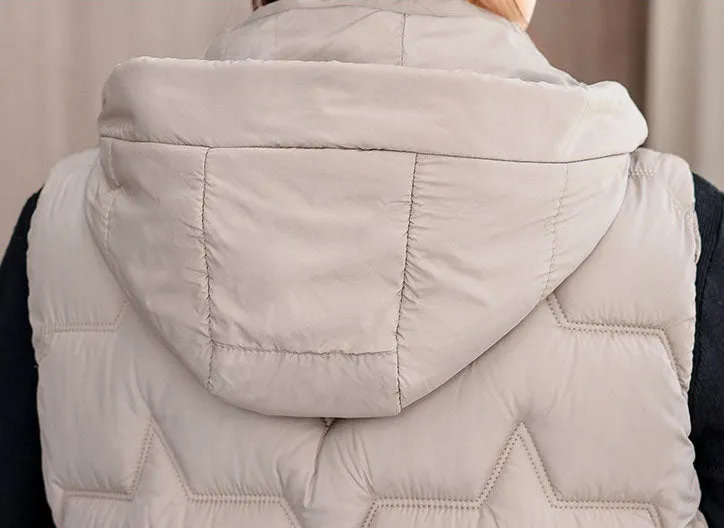 Stay Warm with Our Relaxed-Fit Hooded Quilted Puffer Vest