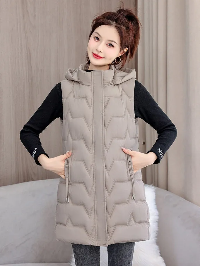 Stay Warm with Our Relaxed-Fit Hooded Quilted Puffer Vest