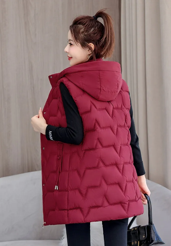 Stay Warm with Our Relaxed-Fit Hooded Quilted Puffer Vest
