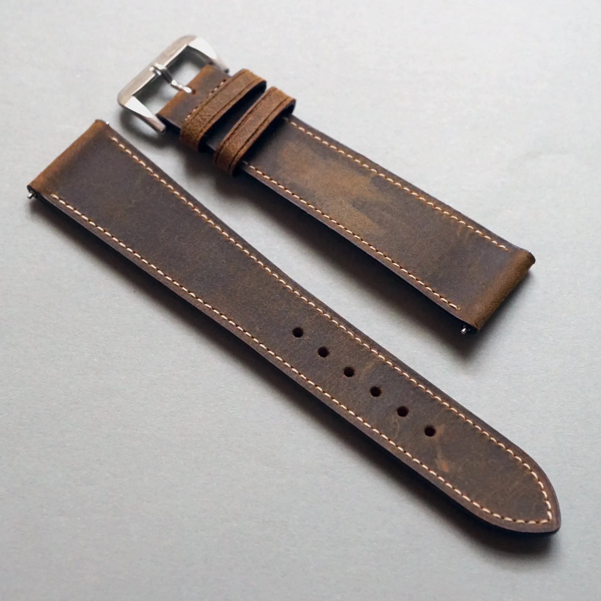 TOBACCO CRAZY HORSE DISTRESSED CALF STANDARD STRAP