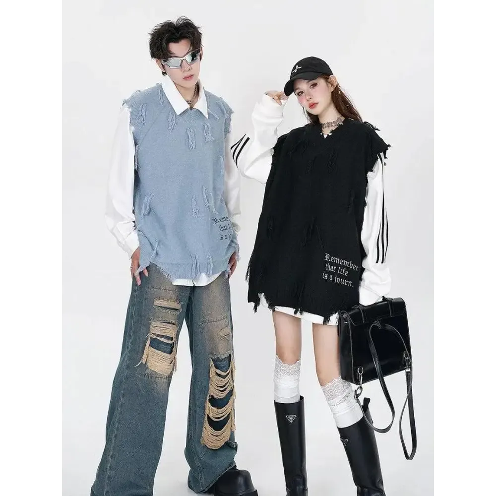 Unisex Sweater Vest in Knit Material with Ripped Details