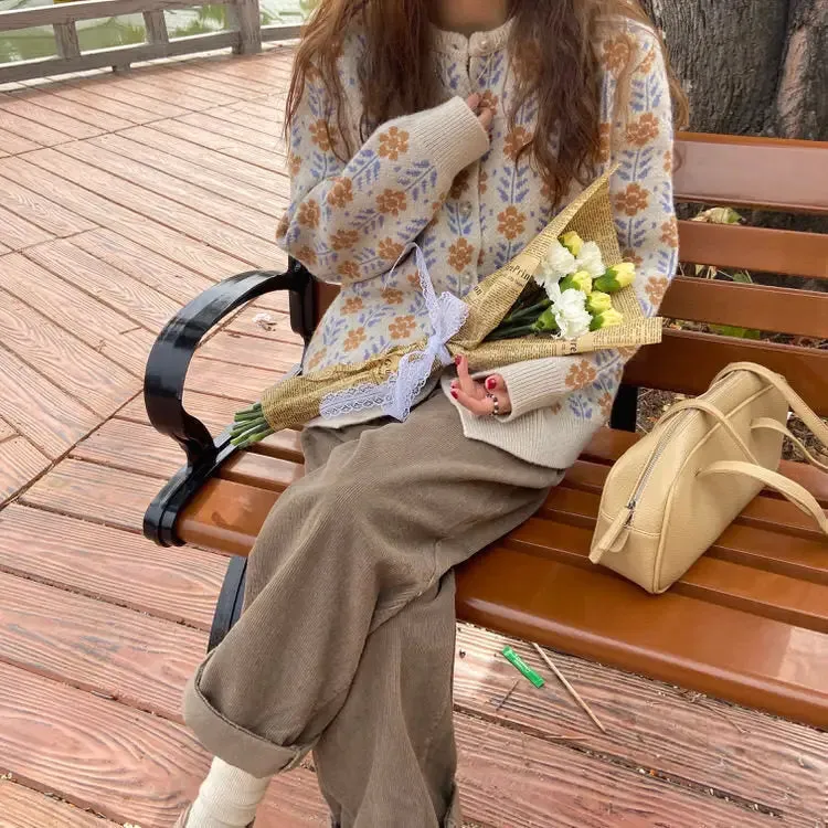 Vintage Aesthetic Grandma Cardigan for Y2K Style Enthusiasts