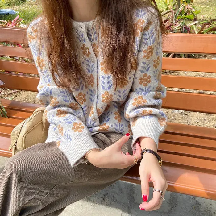 Vintage Aesthetic Grandma Cardigan for Y2K Style Enthusiasts