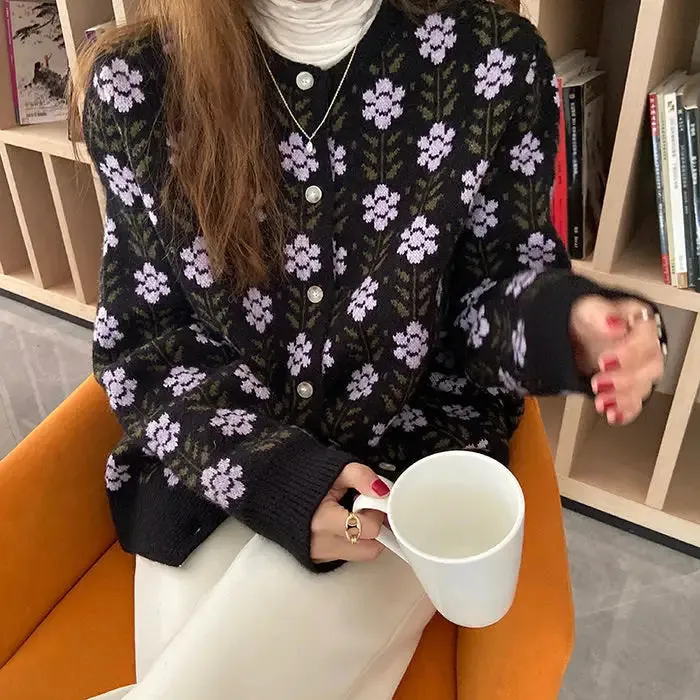 Vintage Aesthetic Grandma Cardigan for Y2K Style Enthusiasts