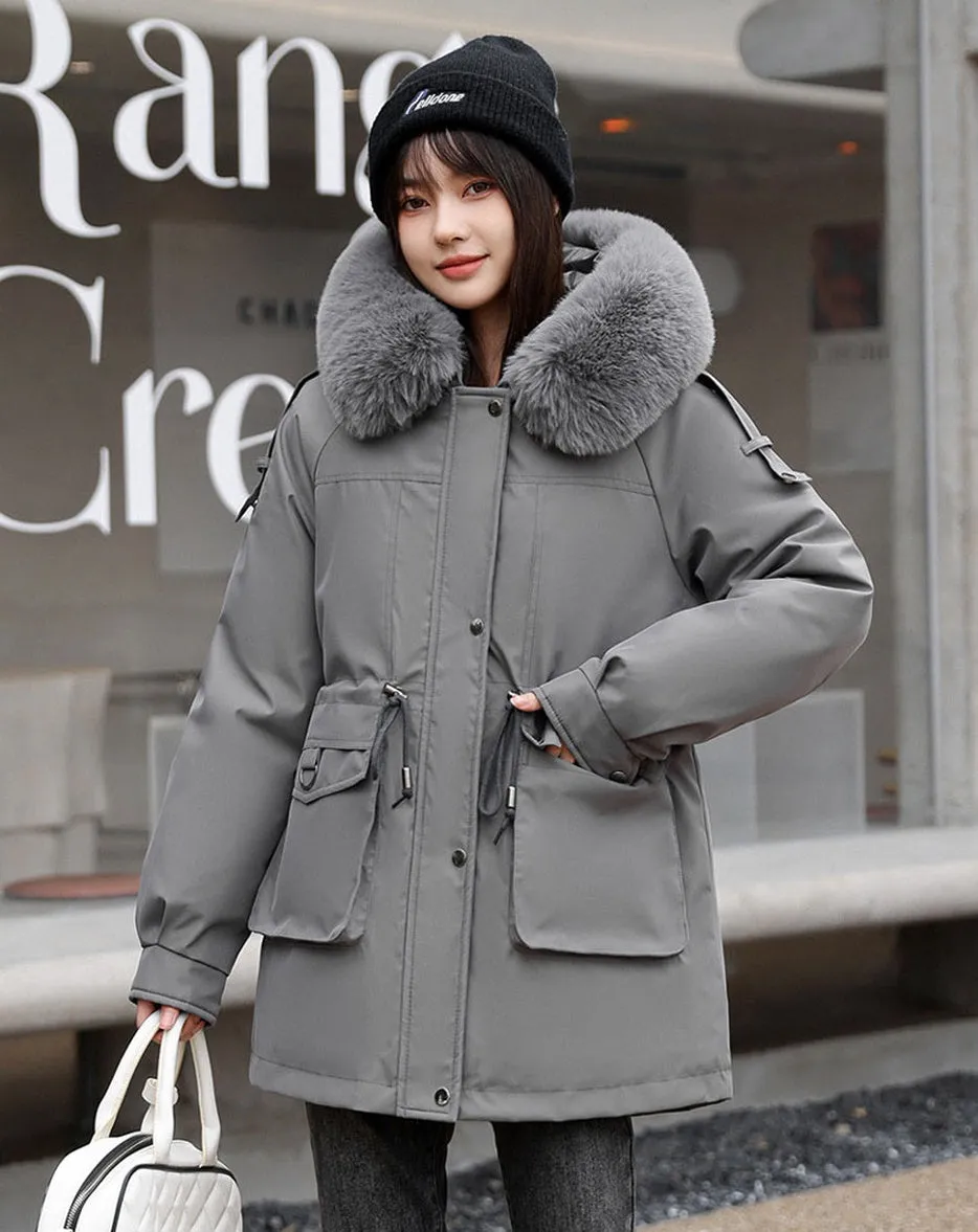 Women's Windproof Parka Featuring Easy-to-Clean Stain-Resistant Material