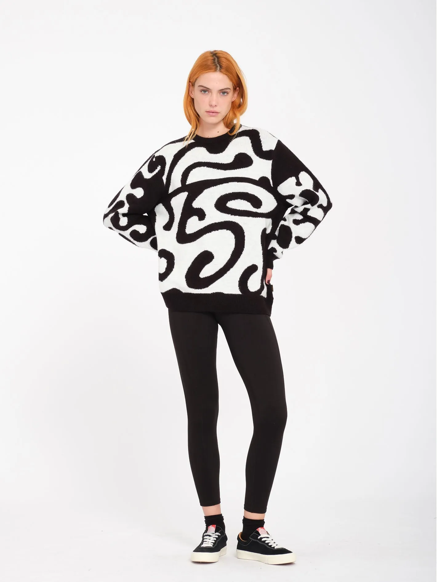 Zephyr Pullover - Black White